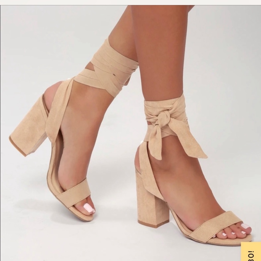 Lulus nude heels